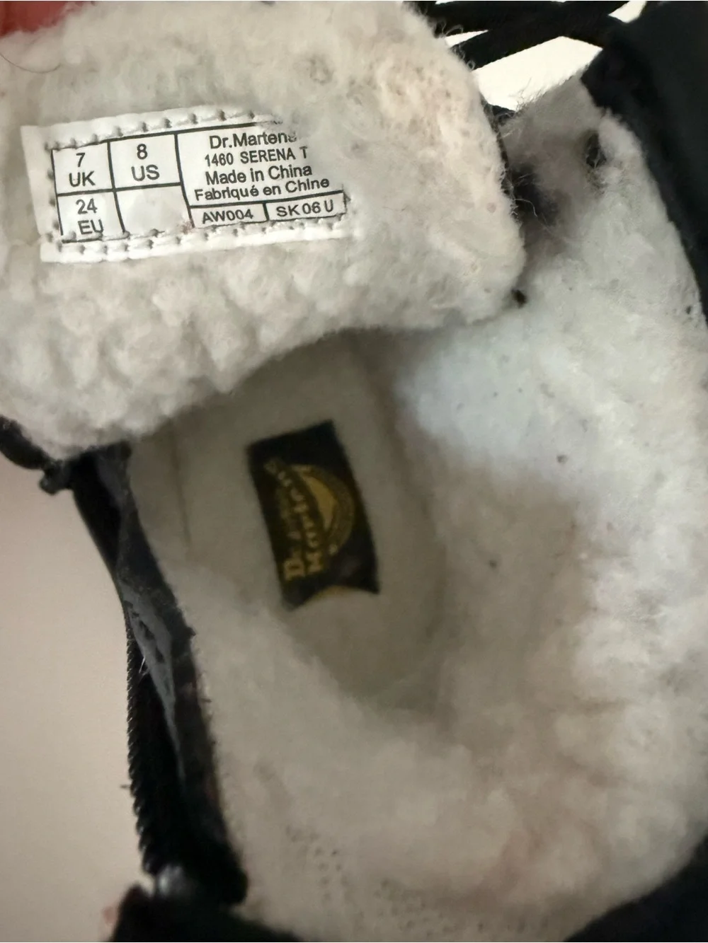 Kids Dr. Martens Black Boots with White Sherpa Lining Size 8